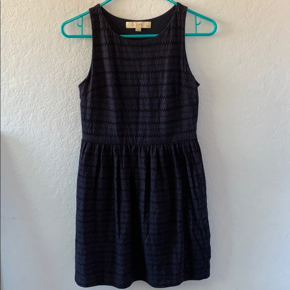 Anne Taylor LOFT navy blue eyelet dress -XSPetite